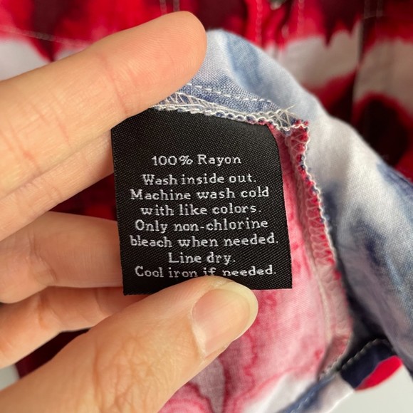 Rock & Republic Ladies Red, White and Blue Tie-Dye Sleeveless‎ Button Up, M - Picture 4 of 4